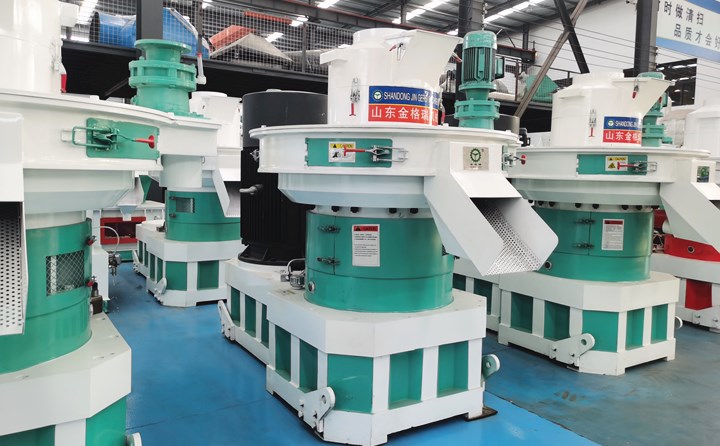 來到山東濟南章丘顆粒機廠家，看鋸末顆粒機.jpg